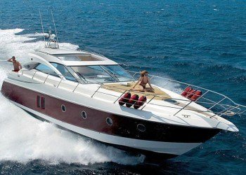 Sessa Marine c52for hire in Ibiza Sessa Marine c52for hire in Ibiza