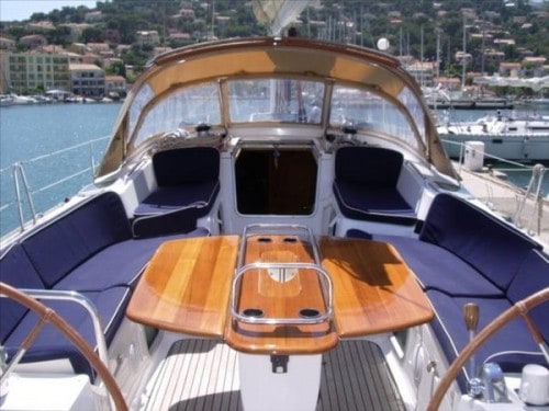 Tips para viajar en un barco de alquiler en Ibiza